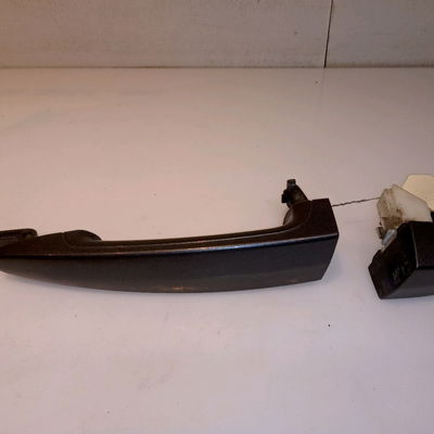 Poignee ext porte arg Bmw 1 (E87) 118 d (2004-2007)