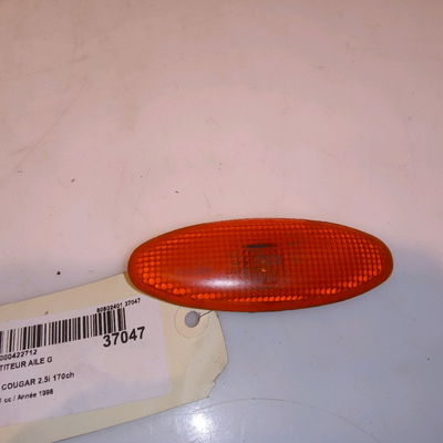 Répétiteur aile gauche Ford COUGAR (EC_) 2.5 v6 24v (1998-2001)