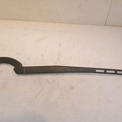 Bras essuie-glace avant gauche Audi A4 B6 Avant (8E5) 2.5 tdi quattro (2001-2004)
