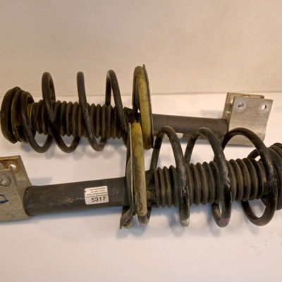 Amortisseur avant droit Peugeot 307 CC (3B) 1.6 16v (2003-2009) 2 portes