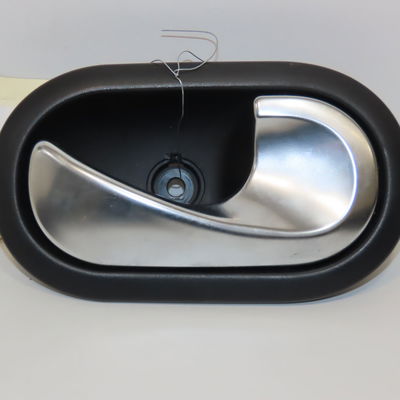 Poignee int porte avd Renault KANGOO Express (FW0-1_) 1.2 tce 115 (fw02, fw14) (2013)