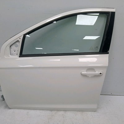 Porte avant gauche Hyundai I20 I (PB, PBT) 1.2 (2008-2012)