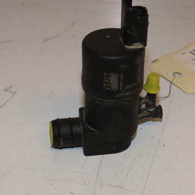 Pompe lave-glace avant Renault MASTER III Camionnette (FV) 2.3 dci 145 fwd (fv0e, fv0f, fv0h, fv02, fv0m, fv0s,... (2010)