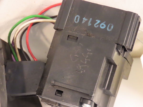 Commande clignotant Renault CLIO II (BB_, CB_) 1.2 (bb0a, bb0f, bb10, bb1k, bb28, bb2d, bb2h, cb0a,... (1998-2010) 5 portes