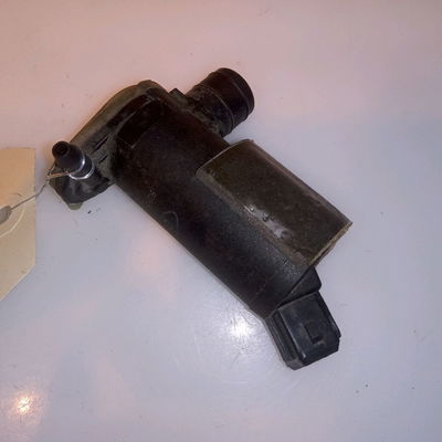 Pompe lave-glace avant Ford FOCUS I (DAW, DBW) 1.8 turbo di - tddi (1998-2004)