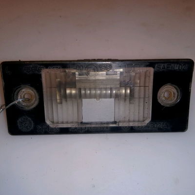 Eclaireur plaque de police d Volkswagen GOLF V Variant (1K5) 1.9 tdi (2007-2009)