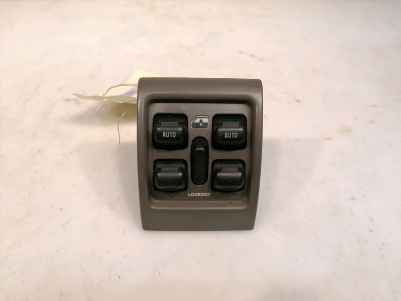 Commande lève-glace porte avant gauche Chrysler PT CRUISER (PT_) 2.0 (2000-2004)