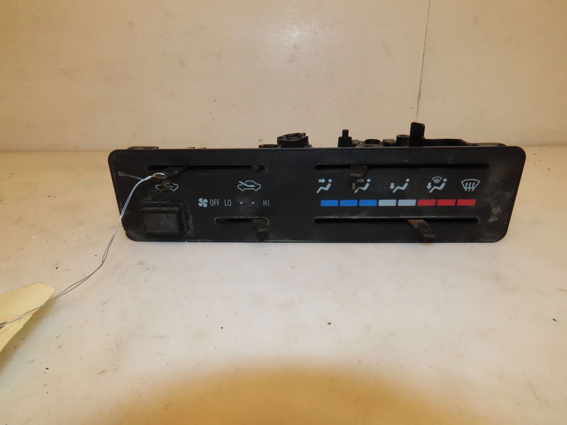 Commande de chauffage Toyota RAV 4 I Cabrio (_A1_) 2.0 4wd (sxa11) (1997-2000)