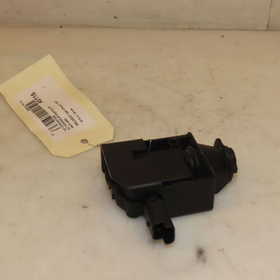Actionneur portillon aile ard Peugeot 308 SW II (LC_, LJ_, LR_, LX_, L4_) 1.2 thp 130 (2014-2021)