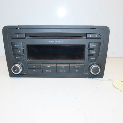 Autoradio Audi A3 Sportback (8PA) 1.6 tdi (2009-2013)
