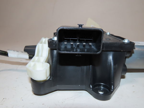 Moteur frein a main elec Peugeot 508 I (8D_) 2.0 hdi hybrid4 awc (2010-2018)