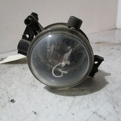 Phare antibrouillard avant gauche Ford FOCUS C-MAX (DM2) 1.6 tdci (2003-2007)