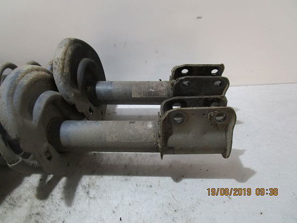 Amortisseur avant gauche Dacia LODGY (JS_) 1.2 tce (jsay, jsm0) (2012)