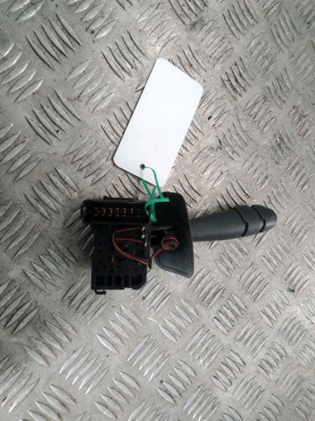 Commande clignotant Renault MEGANE I (BA0-1_) 1.9 dti (ba08, ba0n) (1997-2001)