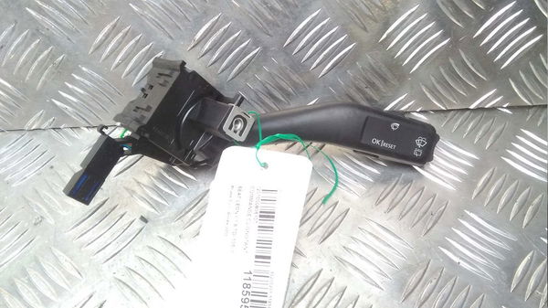 Commande clignotant SEAT LEON II  1.9 TDI 105ch
