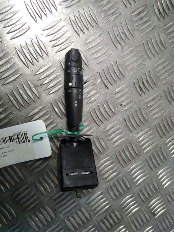 Commande clignotant Peugeot 406 (8B) 2.2 hdi (2000-2004)