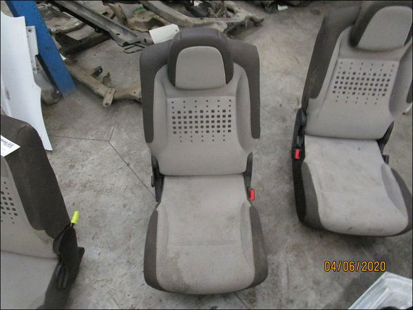 Siège arrière droit Citroën BERLINGO MULTISPACE (B9) 1.6 hdi 90 (2010)