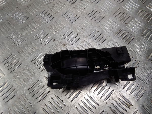 Poignee int porte avg CITROEN C3
