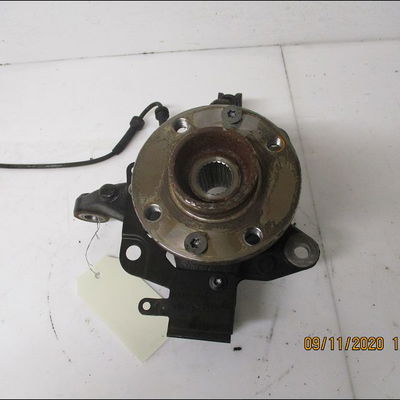 Fusee avd Renault CLIO IV (BH_) 0.9 tce 90 (2012) 5 portes