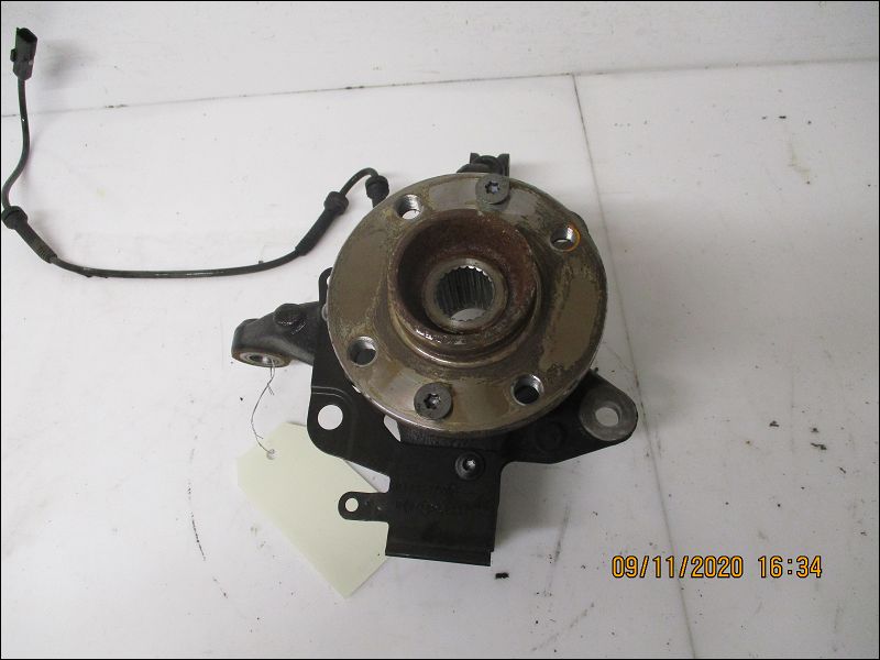 Fusee avd Renault CLIO IV (BH_) 0.9 tce 90 (2012) 5 portes