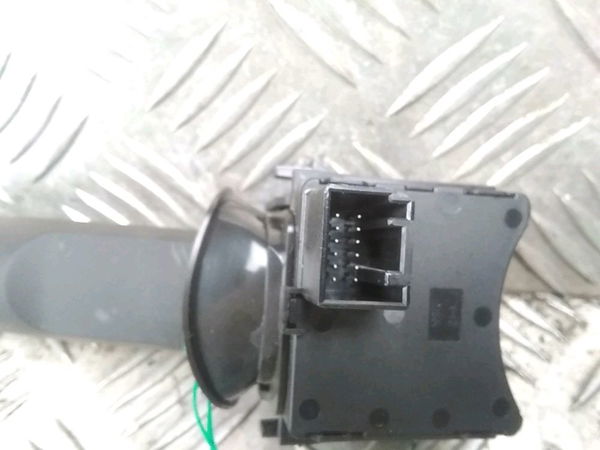 Commande clignotant Opel MERIVA B Monospace (S10) 1.4 (75) (2010-2017)