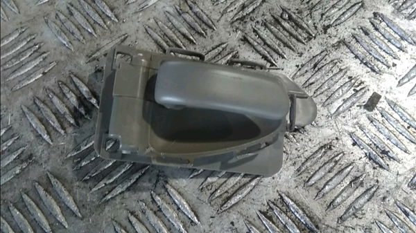 Poignee int porte ard Citroën XSARA PICASSO (N68) 1.6 (1999-2010)