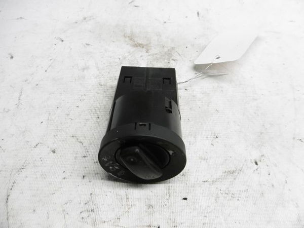 Commande eclairage AUDI A4