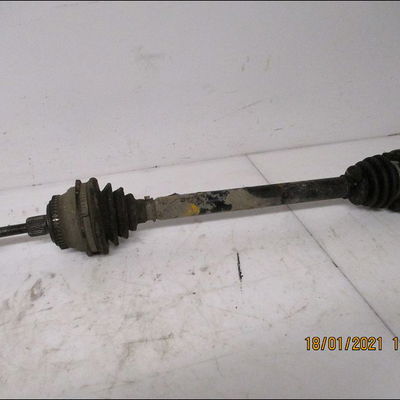 Transmission avant gauche Audi 80 B4 A trois volumes (8C2) 2.0 (1991-1994)