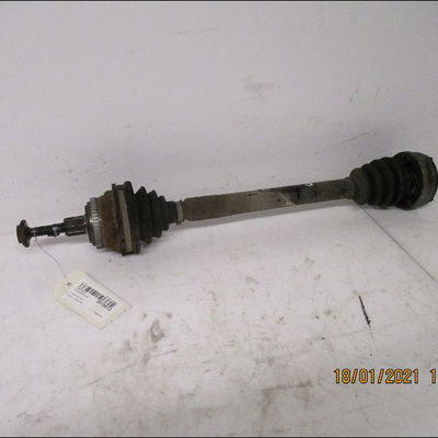 Transmission avant droite Audi 80 B4 A trois volumes (8C2) 2.0 (1991-1994)