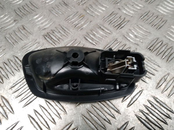 Poignee int porte arg Renault SCÉNIC III (JZ0-1_) 1.5 dci (2009) 5 portes