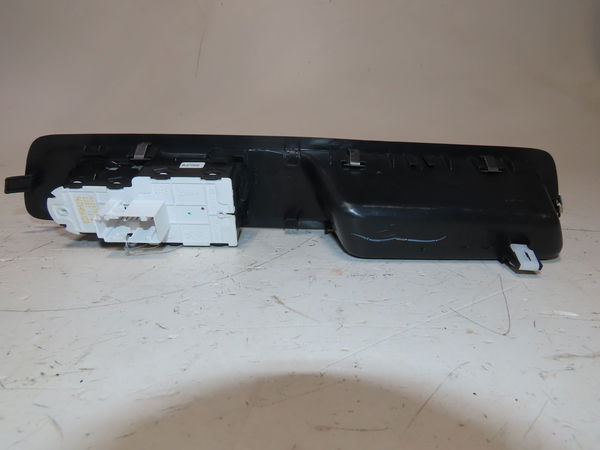 Commande lève-glace porte avant gauche Citroën JUMPY Camionnette (V_) 2.0 bluehdi 180 (2016)