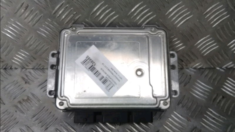 Calculateur moteur Renault MEGANE II Coupé-Cabriolet (EM0-1_) 1.9 dci (2003-2009)
