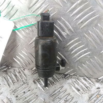 Pompe lave-glace avant Volkswagen CADDY III Camionnette-Monospace (2KA, 2KH, 2CA, 2CH) 2.0 sdi (2004-2010)