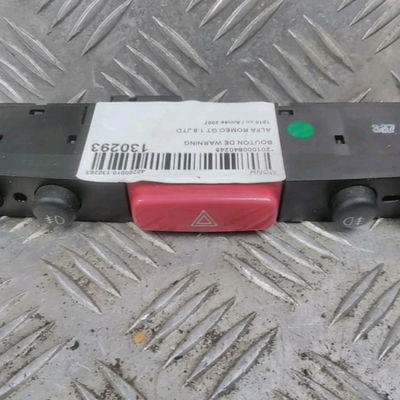 Bouton de warning Alfa romeo GT (937_) 1.9 jtd (937cxn1b) (2003-2010) 3 portes