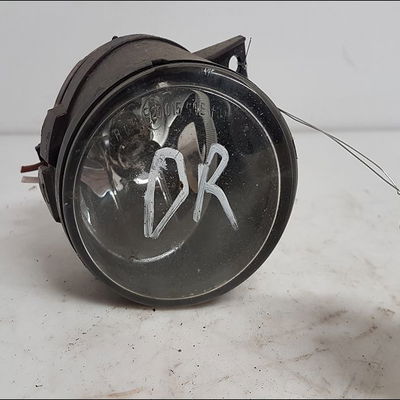 Phare antibrouillard avant droit Volkswagen EOS (1F7, 1F8) 2.0 tdi (2006-2008)