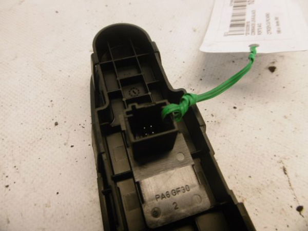 Commande lève-glace porte avant droite CITROEN C4 PICASSO I  1.6 HDi 16v 110ch