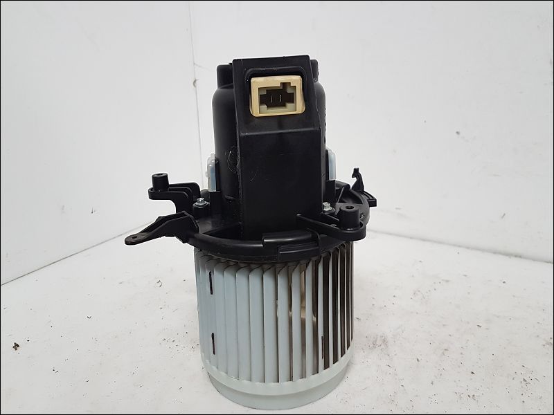 Moteur ventilateur chauffage Peugeot PARTNER Camionnette-Monospace (K9) 1.5 bluehdi 130 (2018)