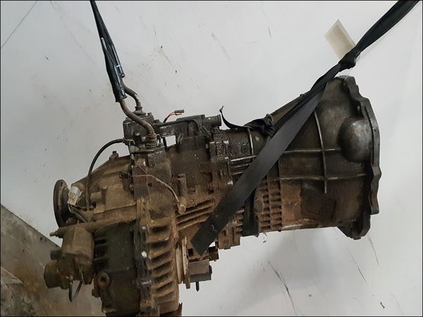 Boîte à vitesse mecanique Opel FRONTERA B (U99) 2.2 dti (6b_zc, 6b_vf, 6b_66, 6b_76) (1998-2003)
