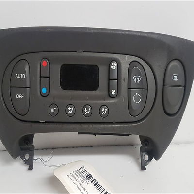 Commande de chauffage Renault SCÉNIC I Monospace (JA0-1_, FA0_) 1.9 dci (ja05, ja1f) (1999-2003) 5 portes