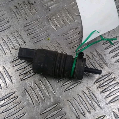 Pompe lave-glace avant Volkswagen PASSAT B6 (3C2) 2.0 tdi (2005-2009)