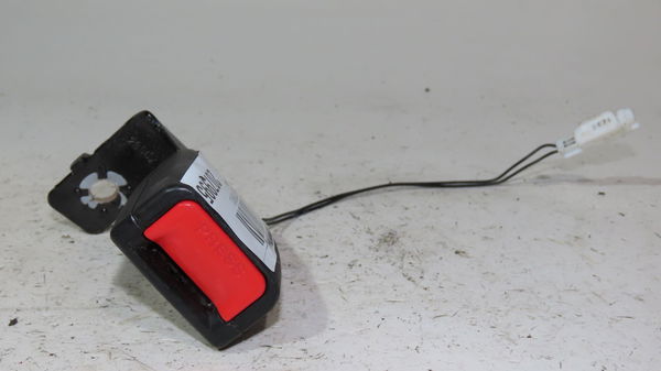 Ancrage ceinture arrière gauche Hyundai I20 I (PB, PBT) 1.1 crdi (2012-2015)