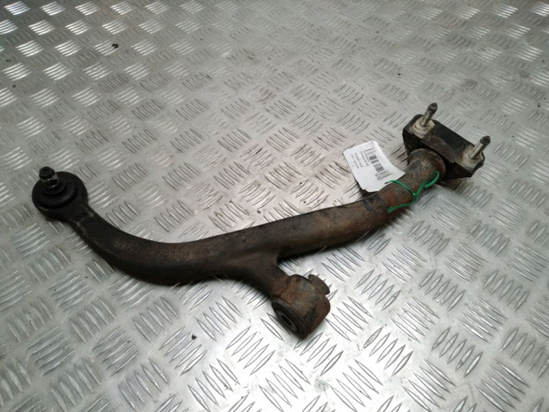 Triangle inf avg PEUGEOT 106