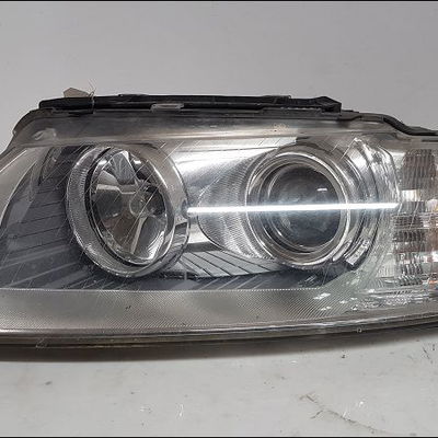 Phare gauche Audi A8 D3 (4E2, 4E8) 3.0 tdi quattro (2003-2010)