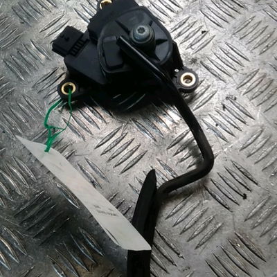 Pedale accelerateur Renault CLIO III (BR0-1, CR0-1) 1.5 dci (br17, cr17) (2005-2012) 5 portes