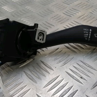 Commande essuie glace Volkswagen GOLF PLUS V (5M1, 521) 1.9 tdi (2005-2009) 5 portes
