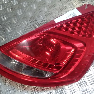 Feu arrière droit Ford FIESTA VI (CB1, CCN) 1.6 tdci (2008-2012)