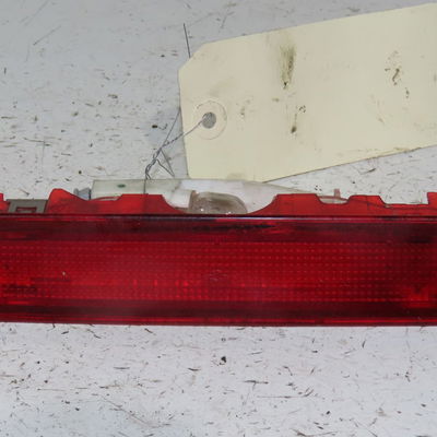 Feux stop supplementaire Renault KANGOO Express (FW0-1_) 1.5 dci 75 (fw07, fw10, fw04) (2010) 4 portes