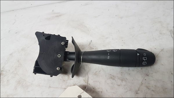 Commande essuie glace Dacia LOGAN MCV (KS_) 1.5 dci (ks0w) (2007-2012) 5 portes