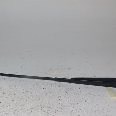 Bras essuie-glace avant droit Renault KANGOO Express (FW0-1_) 1.5 dci 75 (fw07, fw10, fw04) (2010) 4 portes