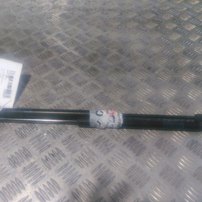 Verin droit hayon Volkswagen SCIROCCO III (137, 138) 2.0 tdi (2010-2017)